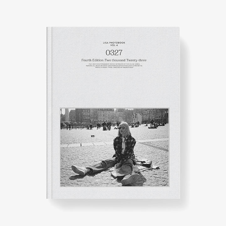 Blackpink - Lisa 0327 Photobook Vol. 04 – SeoulMate